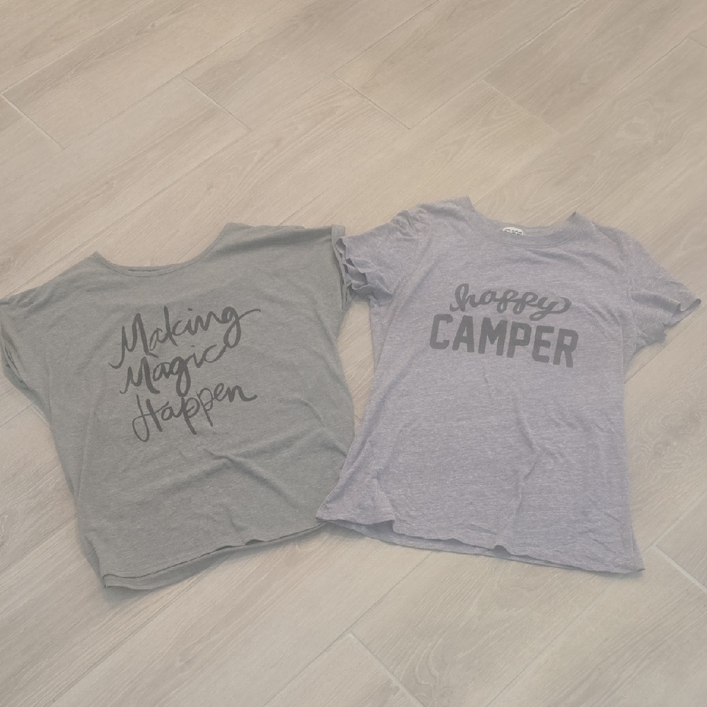 2 Cute Gray Short Sleeve Tees ✨️🏕✨️